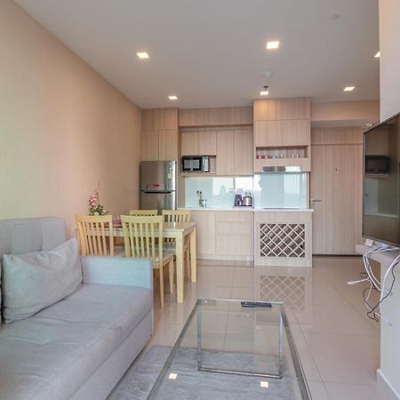 City Garden Tower By Pattaya Holiday Buitenkant foto