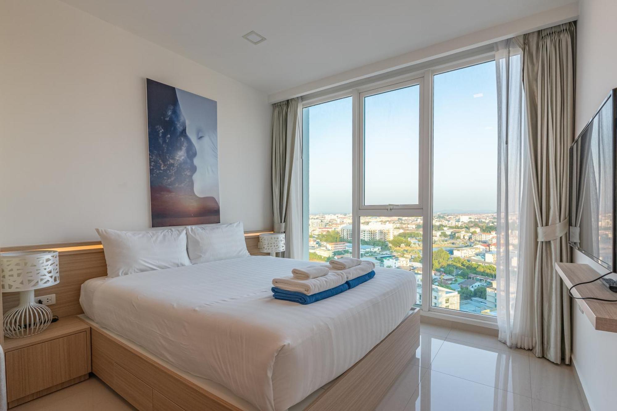 City Garden Tower By Pattaya Holiday Buitenkant foto