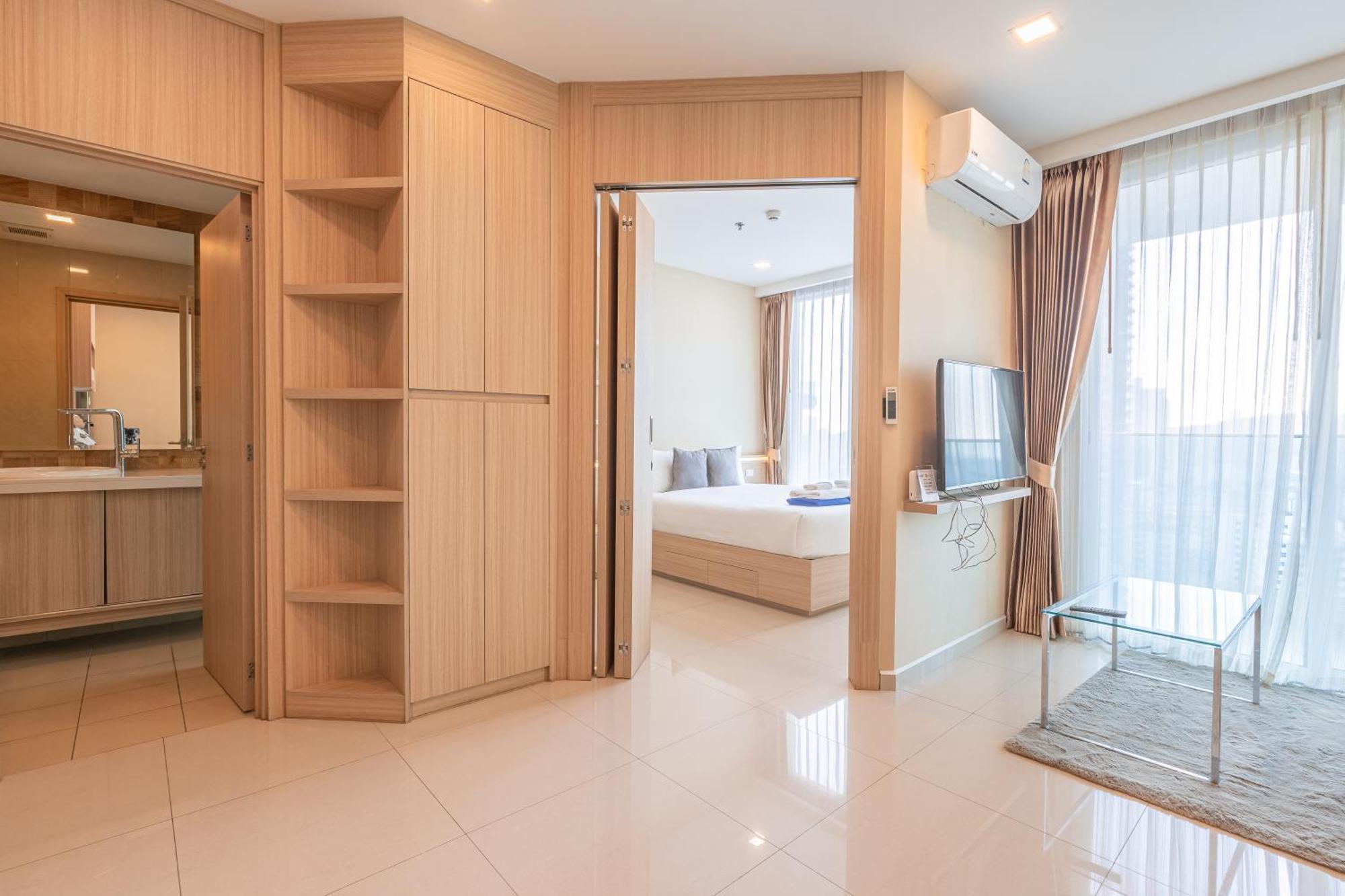 City Garden Tower By Pattaya Holiday Buitenkant foto